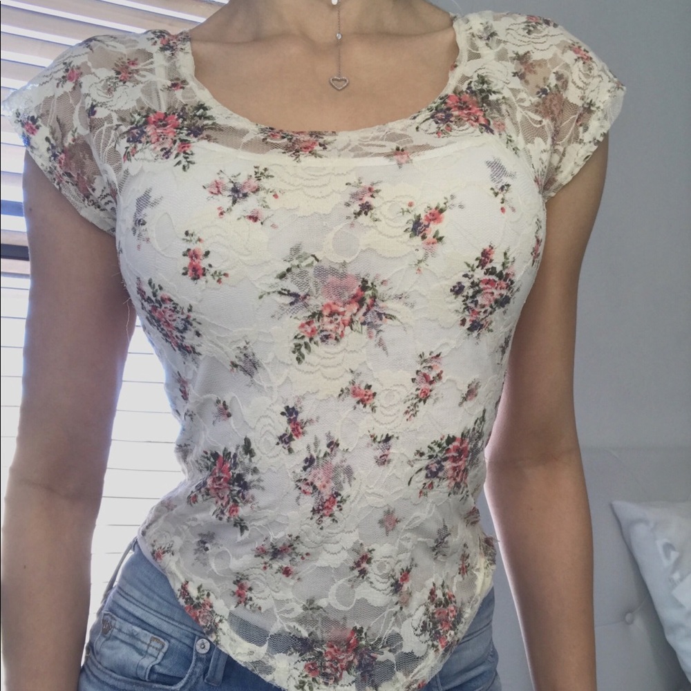 Cream flowery top